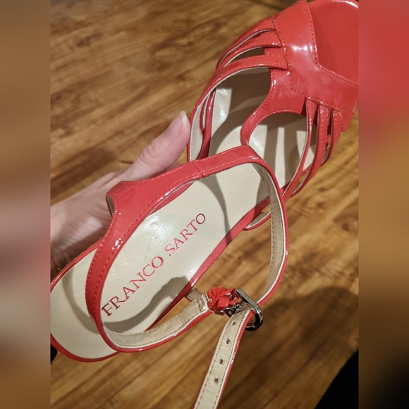 New Franco Sarto Wedge Red Shoes - Picture 8 of 9